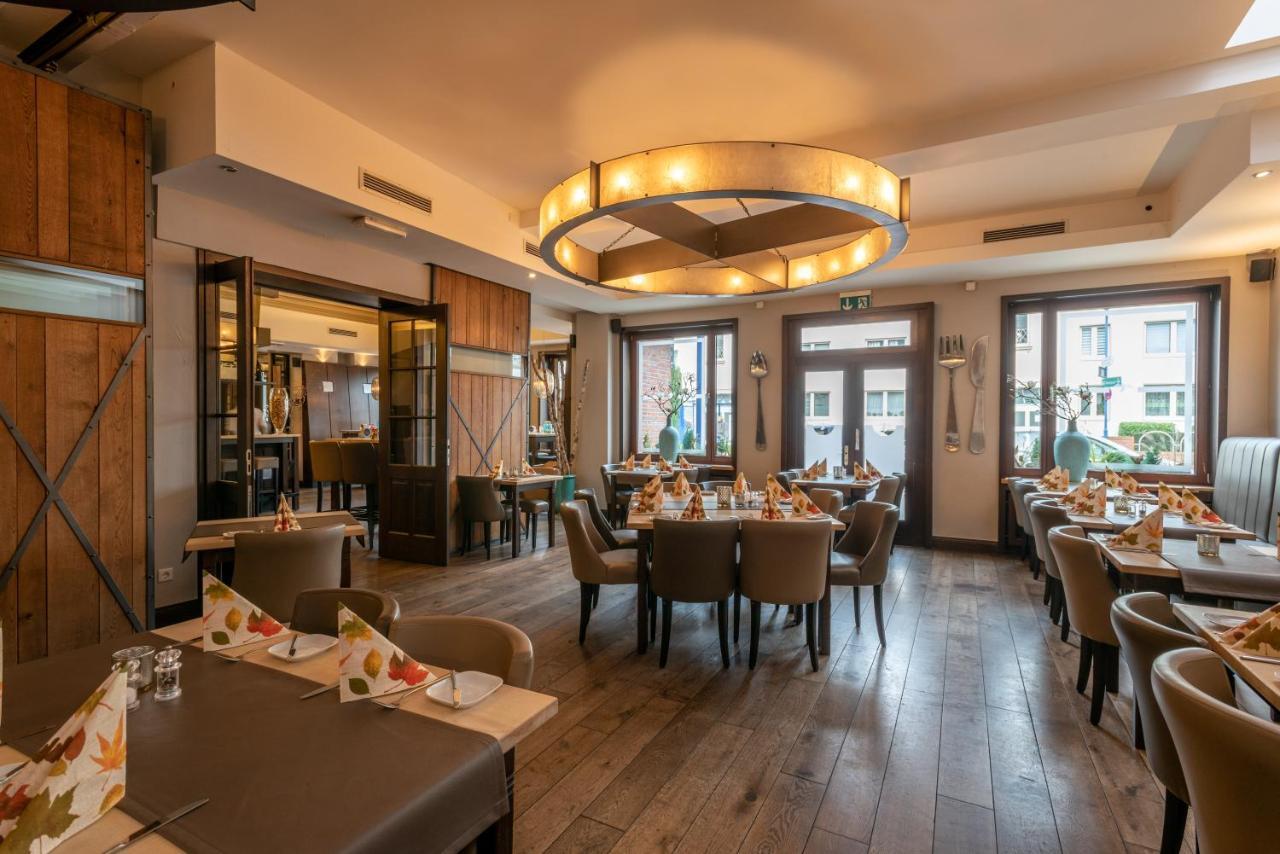 Hotel Zur Krone Meerbusch Exteriér fotografie